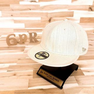 ニューエラー(NEW ERA)の未使用タグ付き【ニューエラ】激レア 天然 ストロー キャップ アイボリー×金(キャップ)