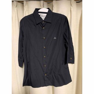 Vivienne Westwood(シャツ ・ ブラック/黒色系)のフリマ Vivienne Westwood(シャツ ・ ブラック/黒色系)のフリマ