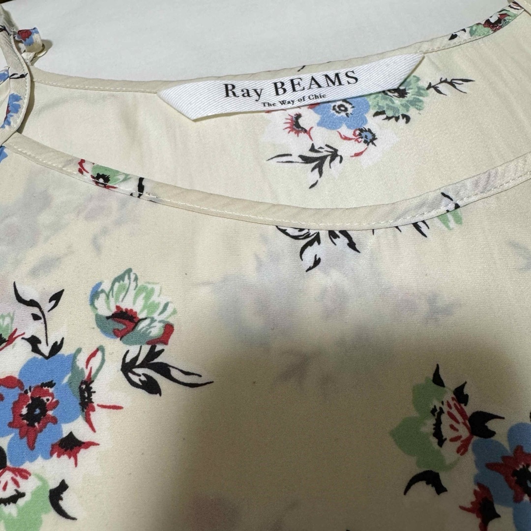 Ray BEAMS(レイビームス)のRay BEAMS 花柄プリントキャミソール レディースのトップス(キャミソール)の商品写真