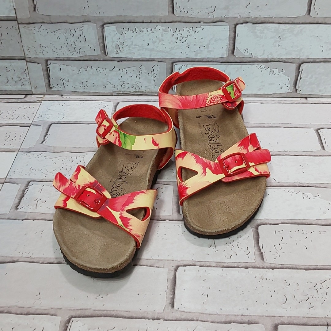 BIRKENSTOCK(ビルケンシュトック)の【birkis】サンダル BIRKENSTOCK キッズ/ベビー/マタニティのキッズ靴/シューズ(15cm~)(サンダル)の商品写真