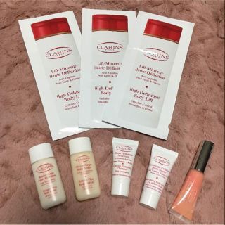 クラランス(CLARINS)の【新品未使用】クラランス サンプル８点セット♡(サンプル/トライアルキット)