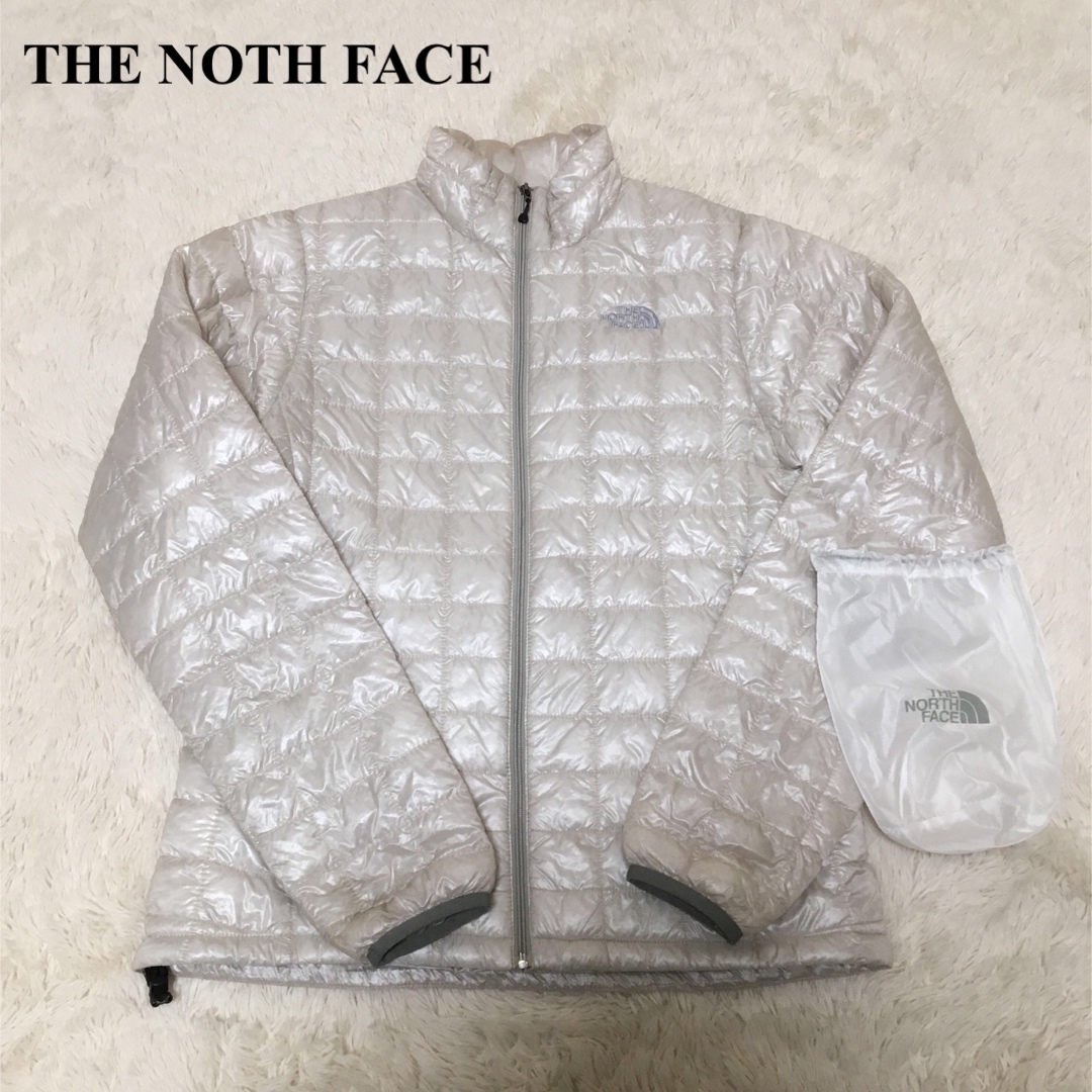 THE NORTH FACE(ザノースフェイス)のノースフェイス　中綿ジャケット　キルティング　アイボリー　オフホワイト系 レディースのジャケット/アウター(その他)の商品写真