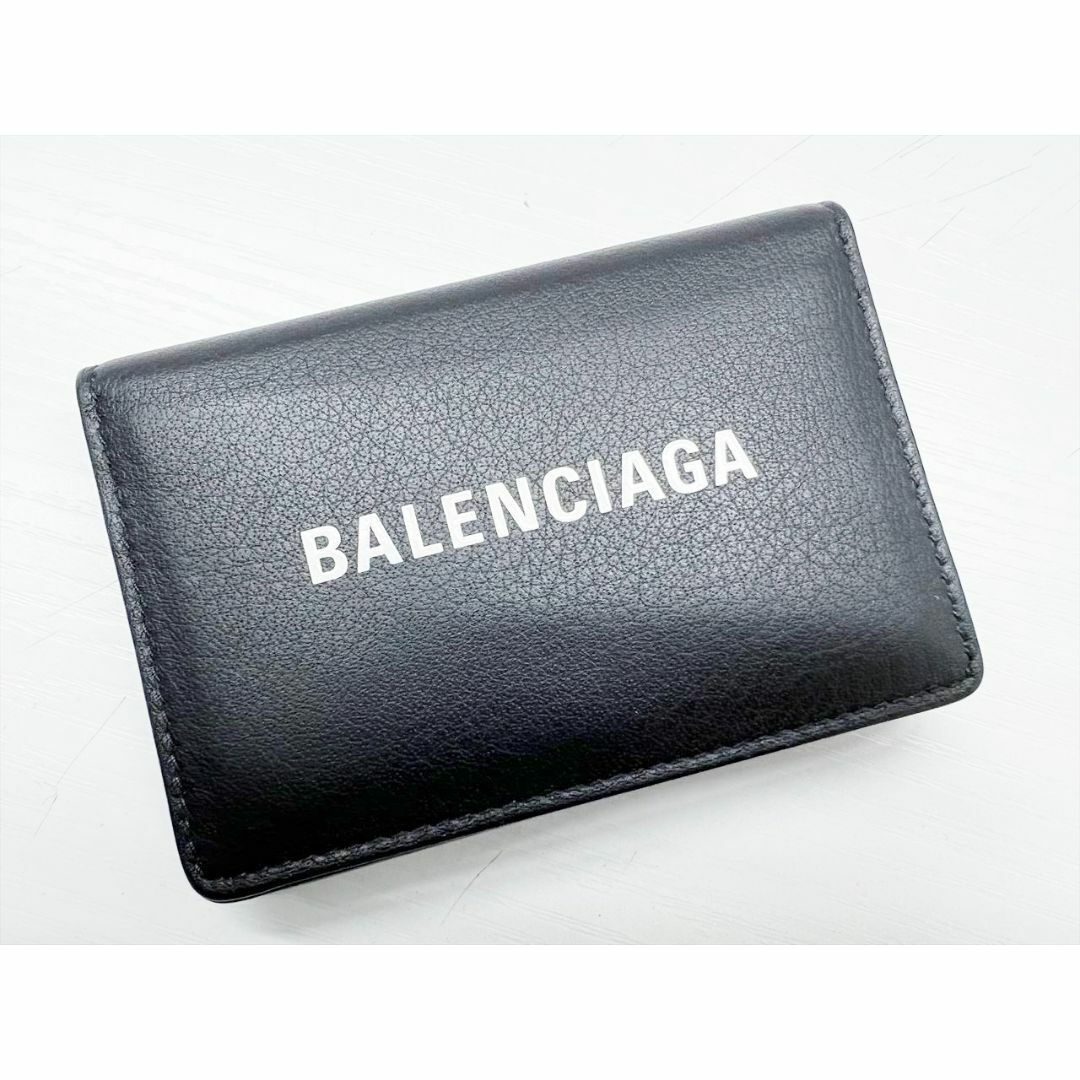 Balenciaga(バレンシアガ)の美品　バレンシアガ　エブリデイ　ロゴ　フラップカードケース　名刺入れ　黒 メンズのファッション小物(名刺入れ/定期入れ)の商品写真