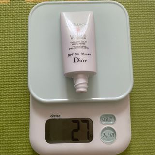 ディオール(Dior)のディオールスノー　アルティメット　UVシールド　日焼け止め乳液(化粧下地)