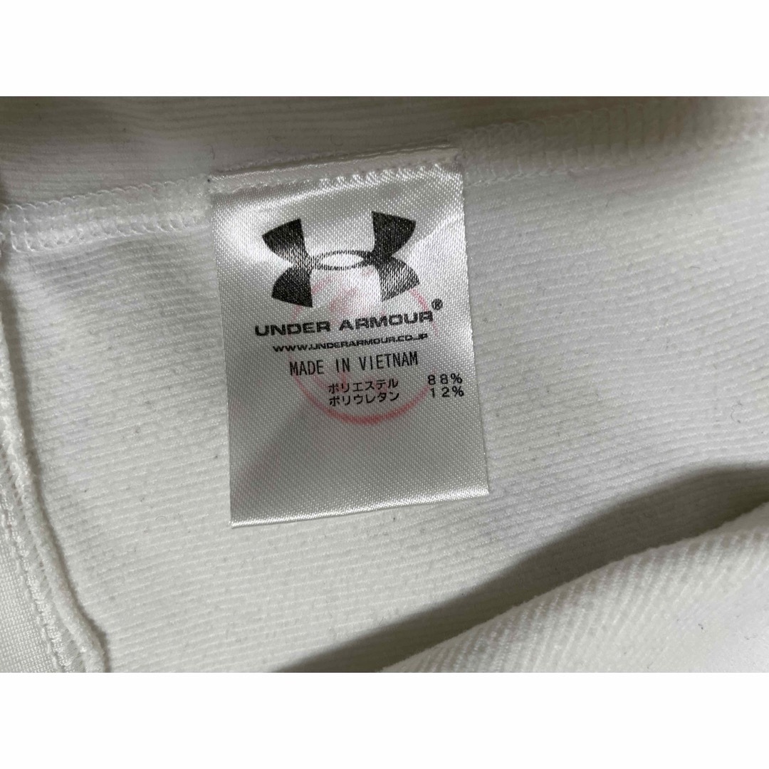 UNDER ARMOUR(アンダーアーマー)のUnder armour トップス レディースのトップス(カットソー(長袖/七分))の商品写真