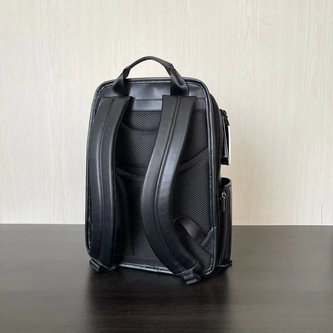 TUMI(トゥミ)のTUMI 96303207 本革 レザー バックパック ビジネス リュックサック メンズのバッグ(バッグパック/リュック)の商品写真