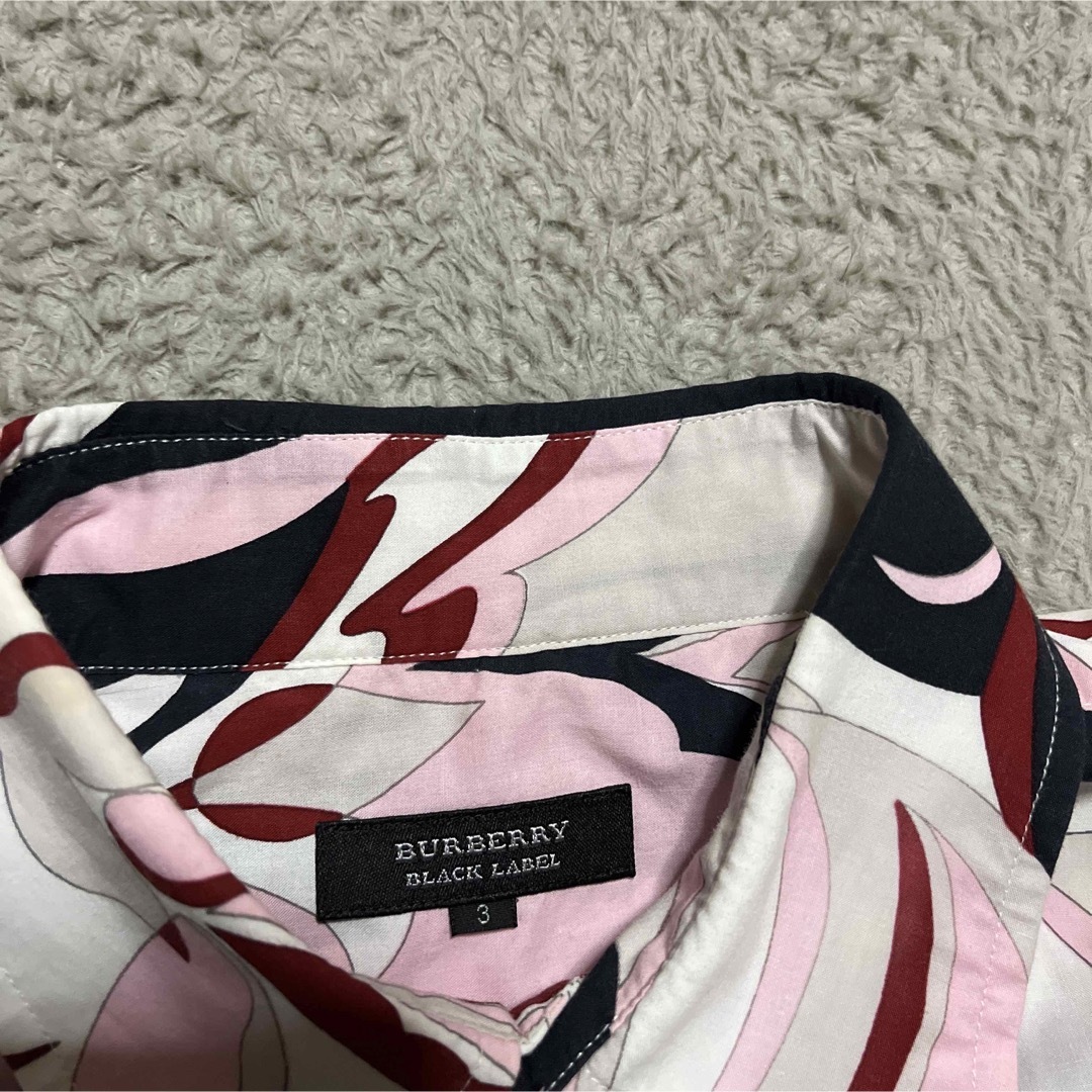 BURBERRY BLACK LABEL(バーバリーブラックレーベル)のBURBERRY BLACK LABEL マーブル柄　半袖シャツ　シャツ　3 メンズのトップス(シャツ)の商品写真