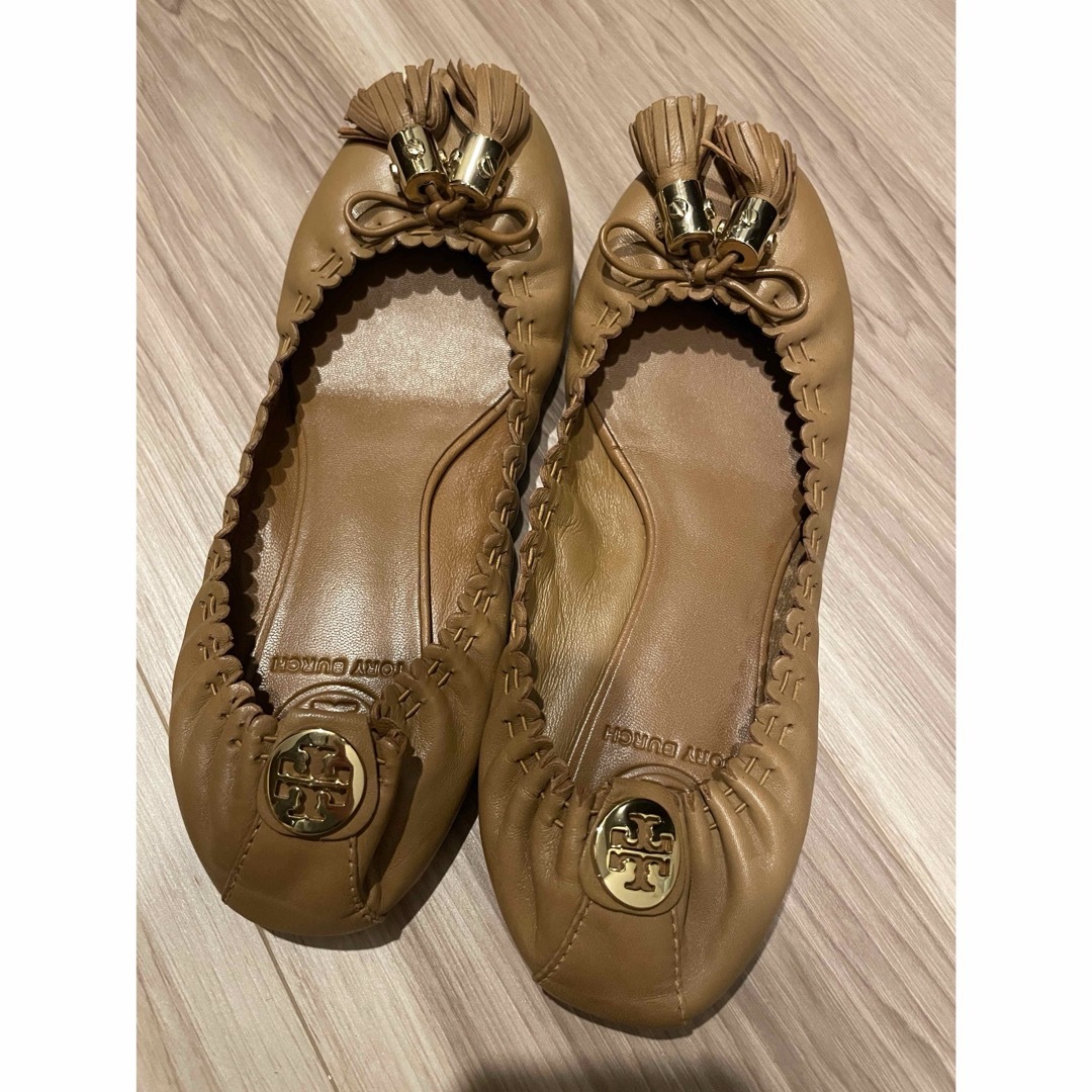 Tory Burch(トリーバーチ)のTory Burch トリーバーチ タッセルフラットシューズ バレエ 6.5 レディースの靴/シューズ(バレエシューズ)の商品写真