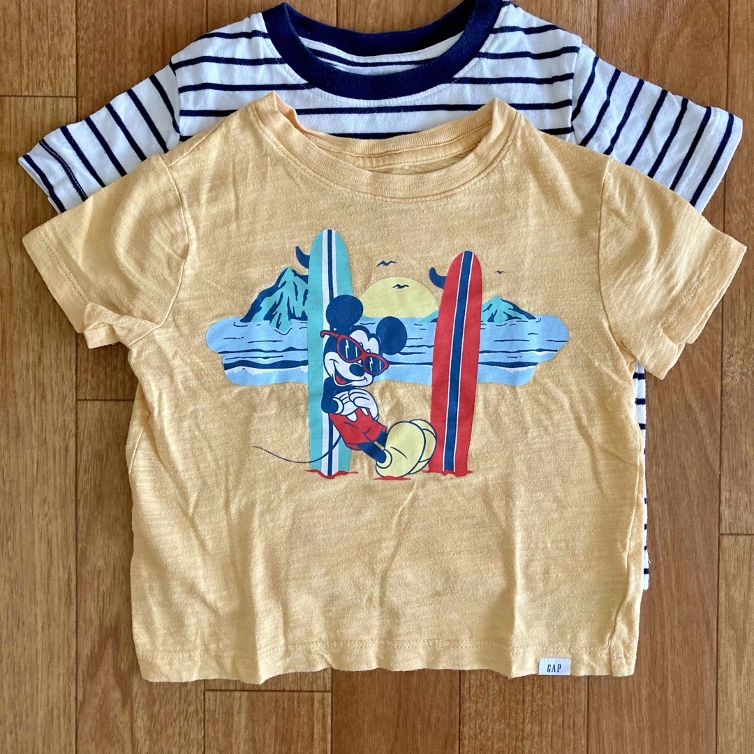 babyGAP(ベビーギャップ)のGAP Tシャツ キッズ/ベビー/マタニティのキッズ服男の子用(90cm~)(Tシャツ/カットソー)の商品写真