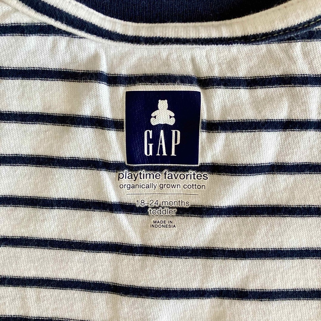 babyGAP(ベビーギャップ)のGAP Tシャツ キッズ/ベビー/マタニティのキッズ服男の子用(90cm~)(Tシャツ/カットソー)の商品写真