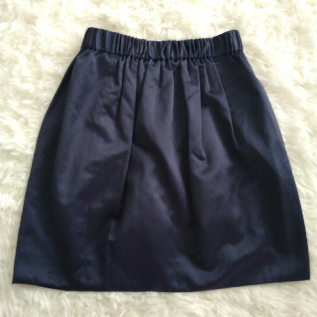 Drawer(ドゥロワー)のドゥロワー　シルク混　ネイビーカラースカートウエストゴム レディースのスカート(ひざ丈スカート)の商品写真