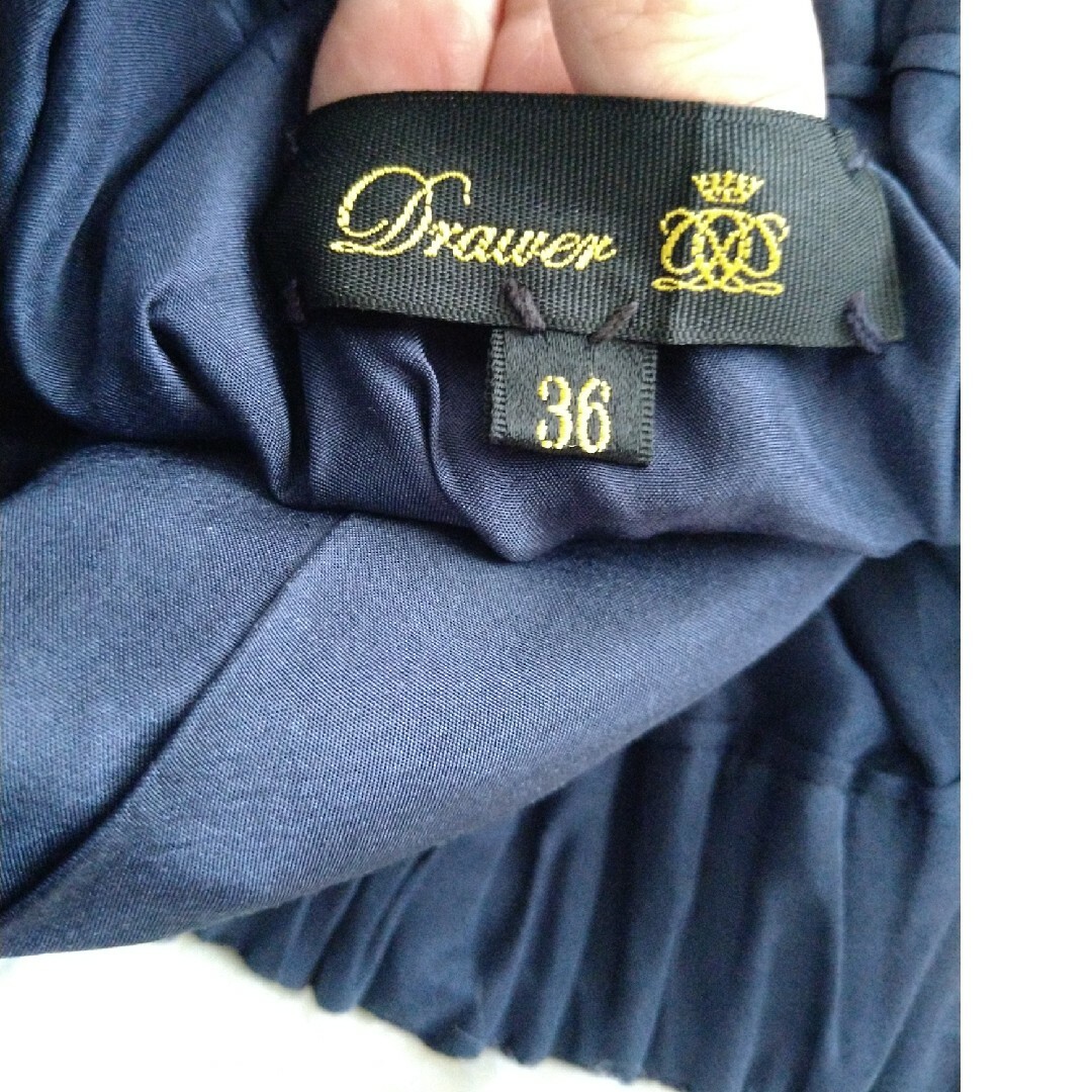 Drawer(ドゥロワー)のドゥロワー　シルク混　ネイビーカラースカートウエストゴム レディースのスカート(ひざ丈スカート)の商品写真