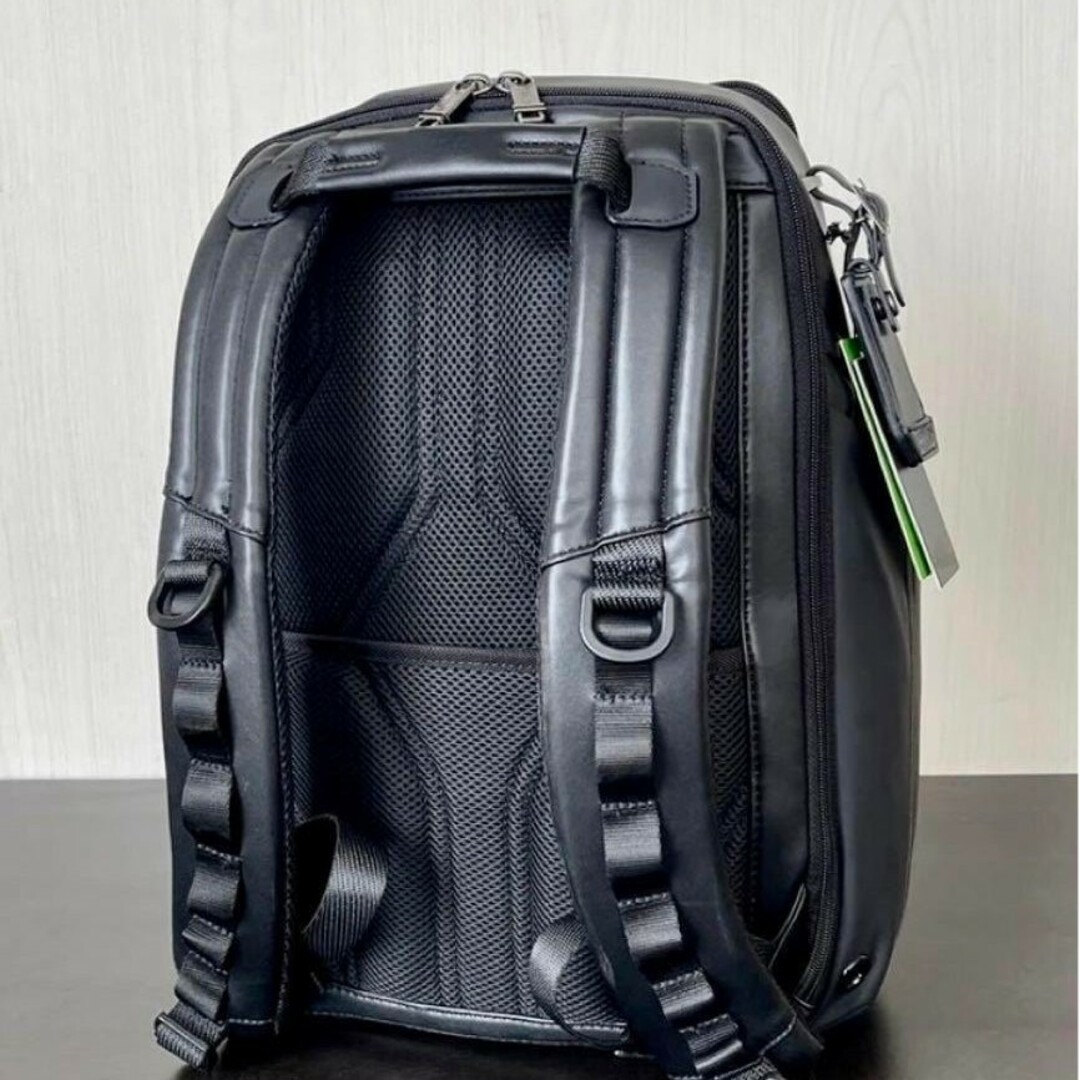 TUMI(トゥミ)のTUMI「サーチ」ファイバーレザーバックパック メンズのバッグ(バッグパック/リュック)の商品写真