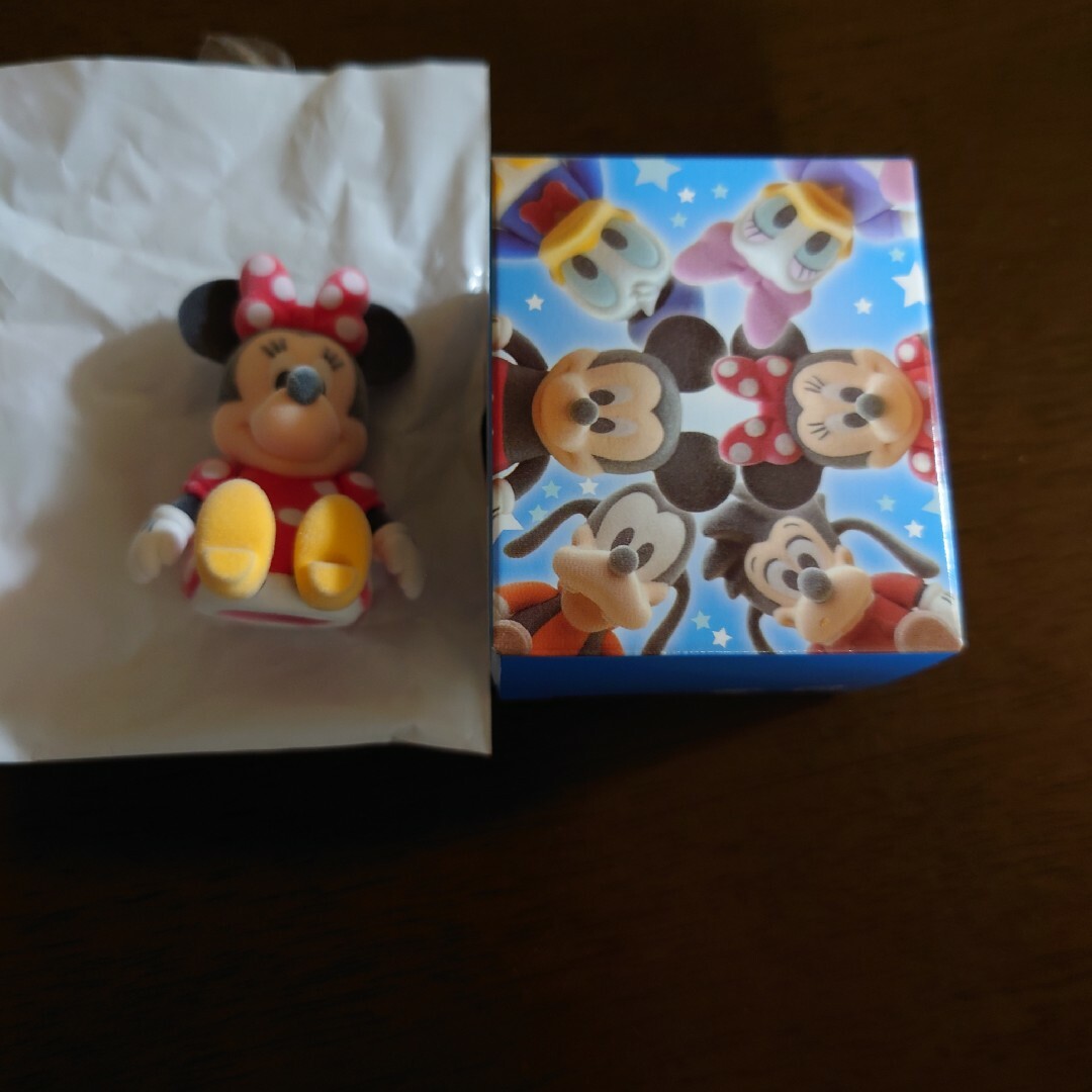 Disney(ディズニー)のディズニーストア　指人形　ミニー エンタメ/ホビーのおもちゃ/ぬいぐるみ(キャラクターグッズ)の商品写真