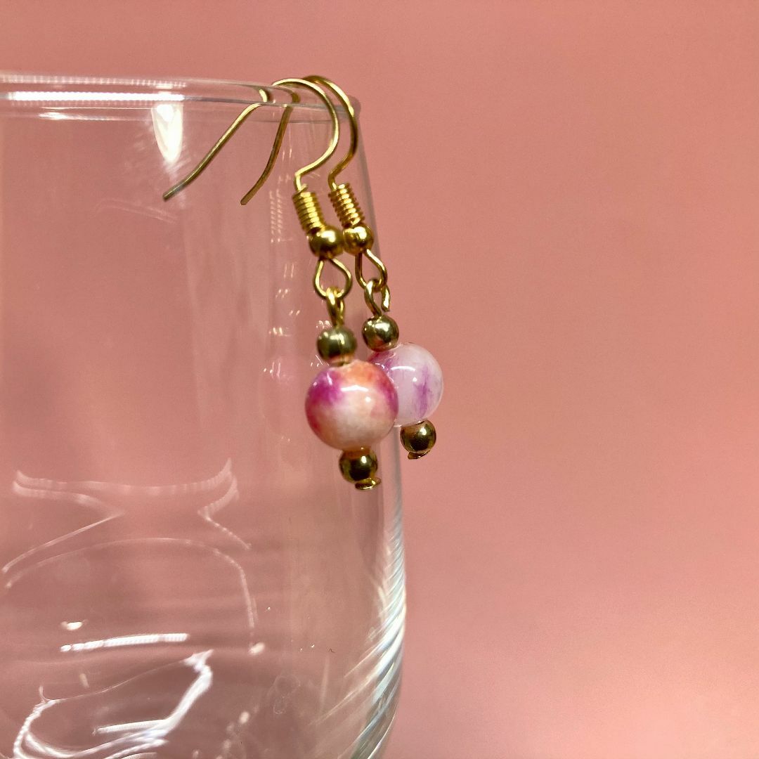 キャンディジェイド 一粒フックピアス イヤリング 8mm　G　#11  レディースのアクセサリー(イヤリング)の商品写真