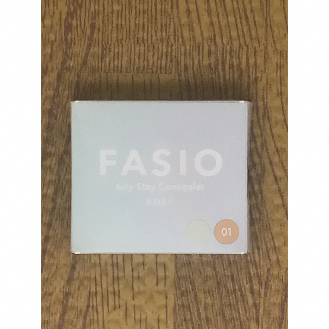 Fasio(ファシオ)のファシオ　エアリーステイ コンシーラー 01 ベージュグリーンベージュ 1.5g コスメ/美容のベースメイク/化粧品(コンシーラー)の商品写真