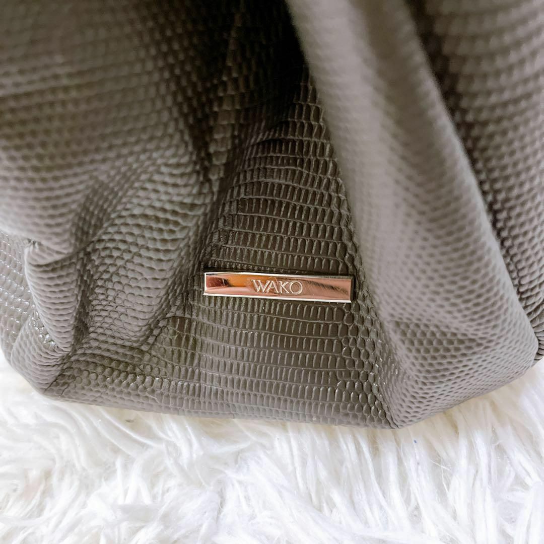良品　WAKO 銀座　和光　リザード型押し　レザー　ハンドバッグ　グレー レディースのバッグ(ハンドバッグ)の商品写真