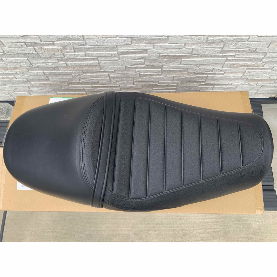 カワサキ - z900rs カフェ純正シートの通販 by ss|カワサキなら カワサキ - z900rs カフェ純正シートの通販 by ss|カワサキなら
