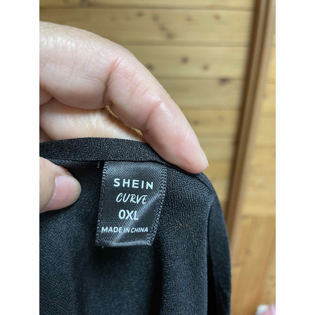 SHEIN(シーイン)のシャツブラウス レディースのトップス(シャツ/ブラウス(長袖/七分))の商品写真