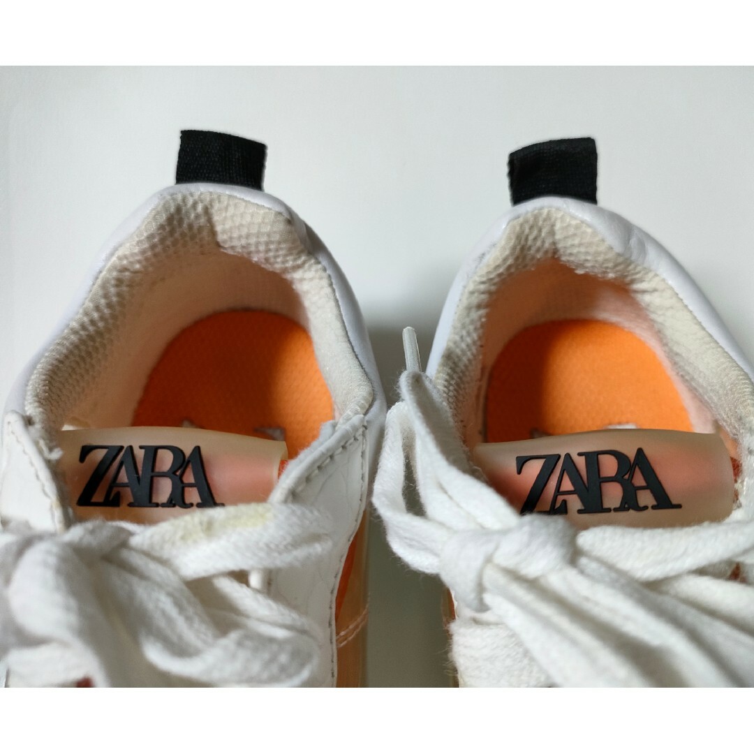 ZARA(ザラ)の【良品】ZARA　 スニーカー　厚底　3522.5cm程度 レディースの靴/シューズ(スニーカー)の商品写真