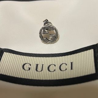 GUCCI 片耳ピアス