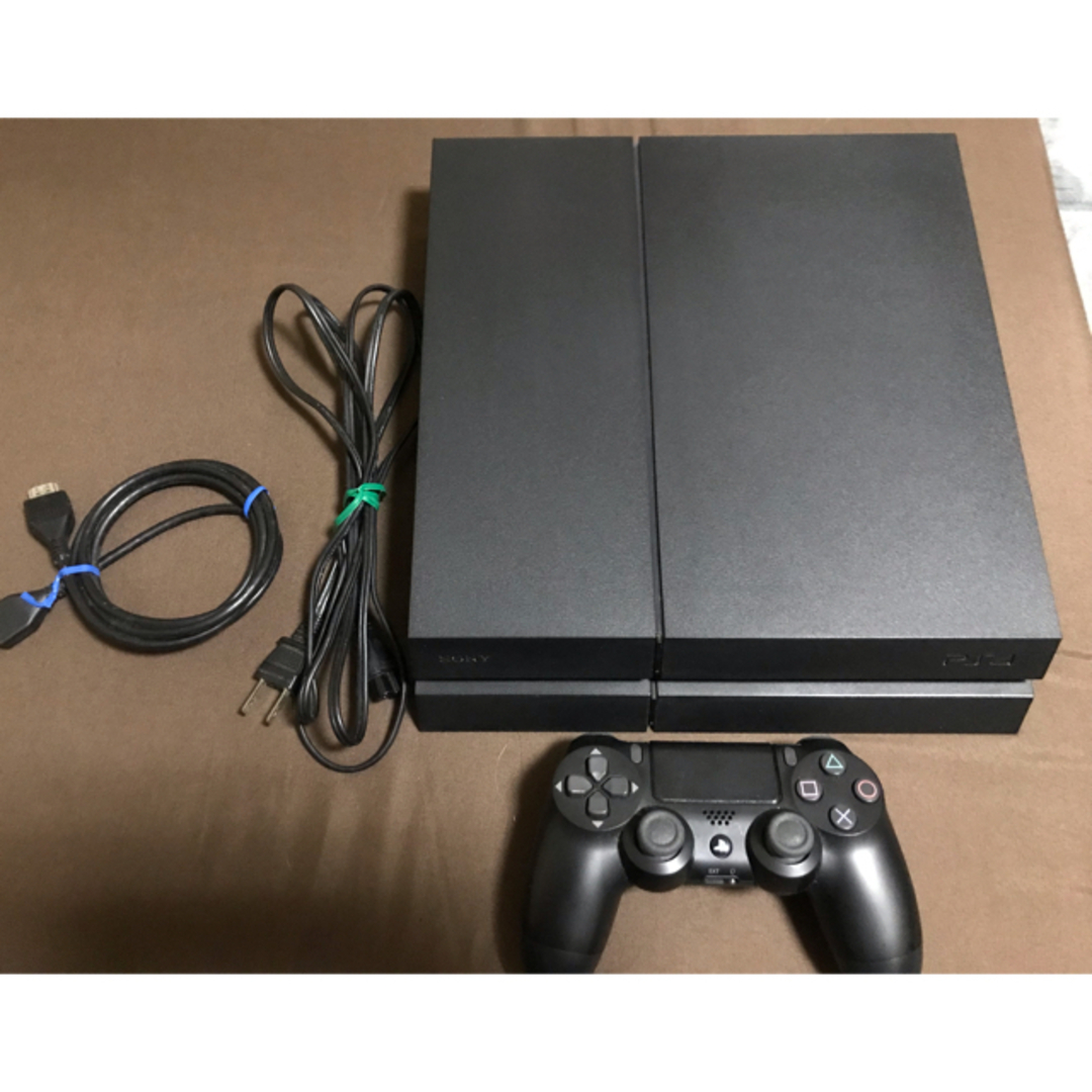 PlayStation4(プレイステーション4)のPlayStation4(プレイステーション4)1200A エンタメ/ホビーのゲームソフト/ゲーム機本体(家庭用ゲーム機本体)の商品写真