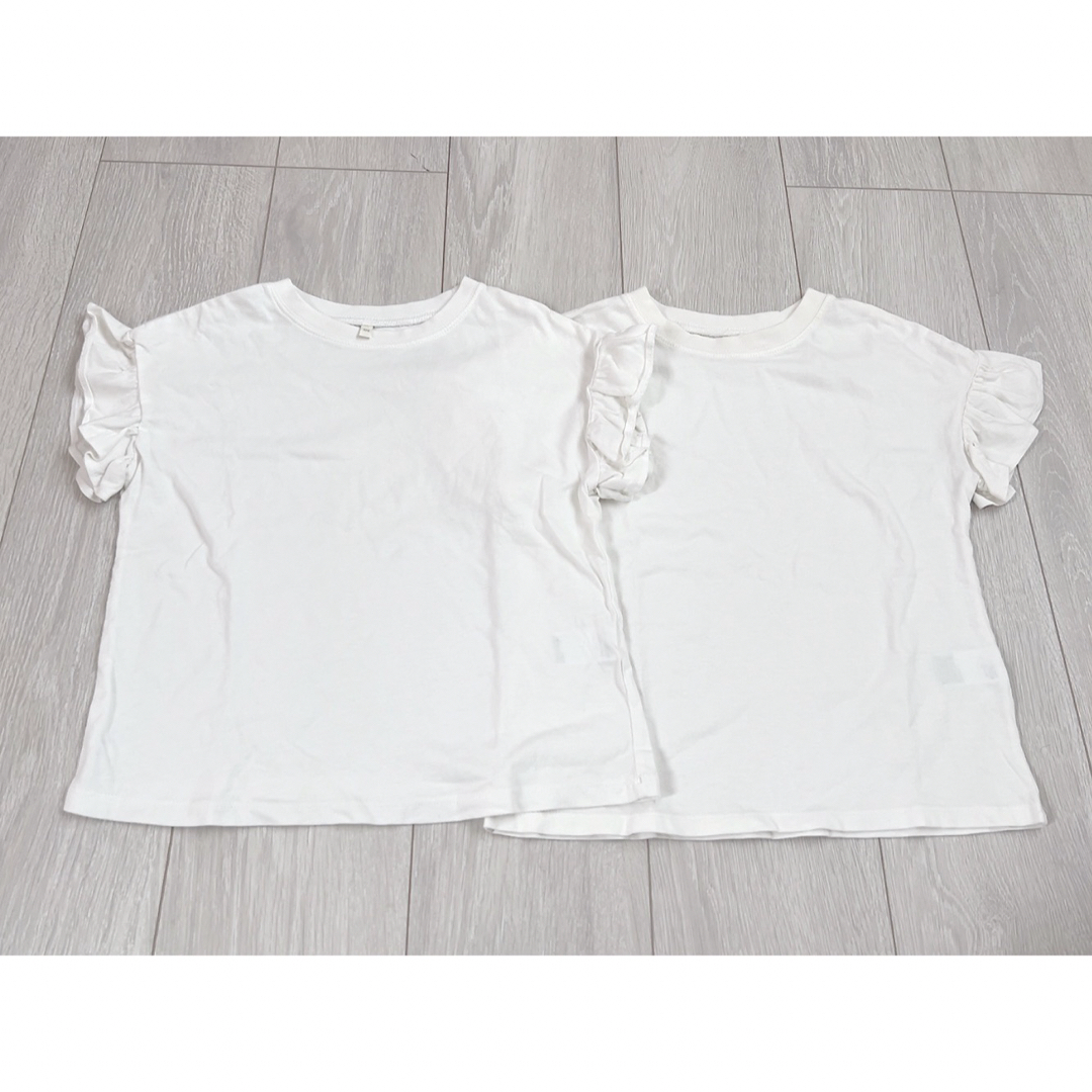 GU(ジーユー)のGU フリル 半袖 Tシャツ ホワイト 120cm 2枚セット キッズ/ベビー/マタニティのキッズ服女の子用(90cm~)(Tシャツ/カットソー)の商品写真