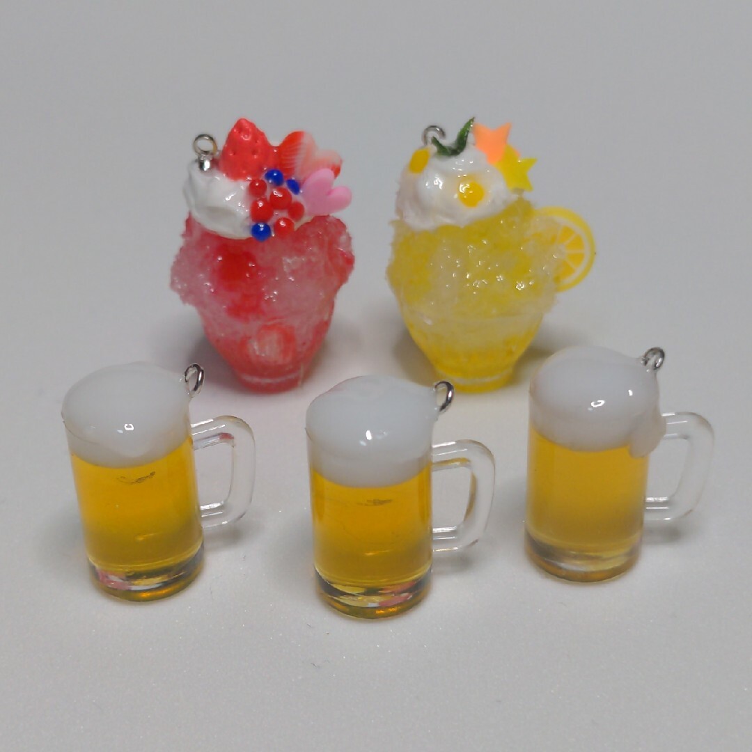 himeちゃまさん【専用】かき氷とビール、パーツチャーム ハンドメイドのおもちゃ(ミニチュア)の商品写真