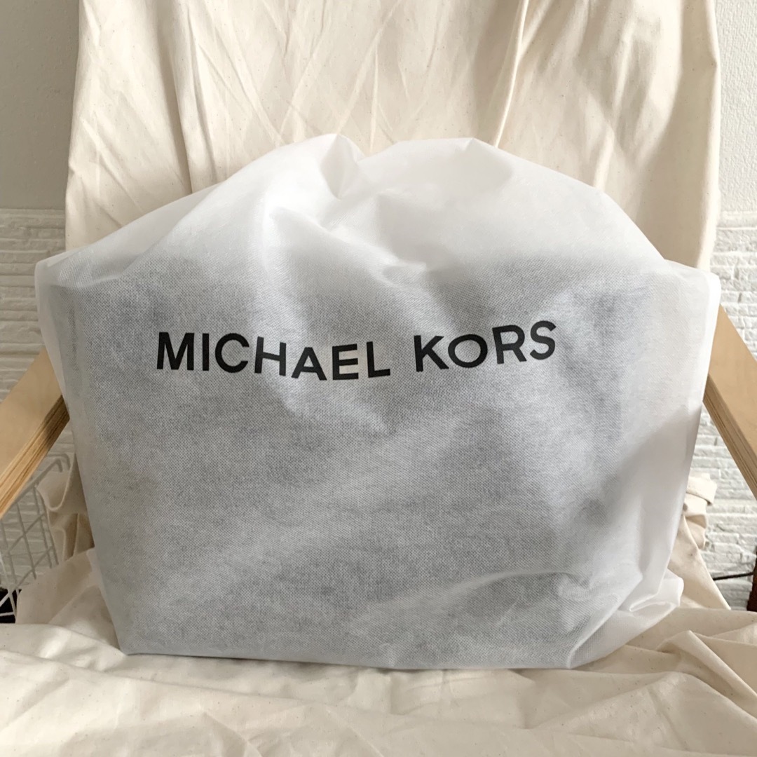 Michael Kors(マイケルコース)の新品未使用 マイケルコース トートバッグ 本革 ブラック レディースのバッグ(トートバッグ)の商品写真