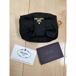 PRADA - 【新品未使用】プラダ　リボン　ミニポーチ　ナイロン　ブラック