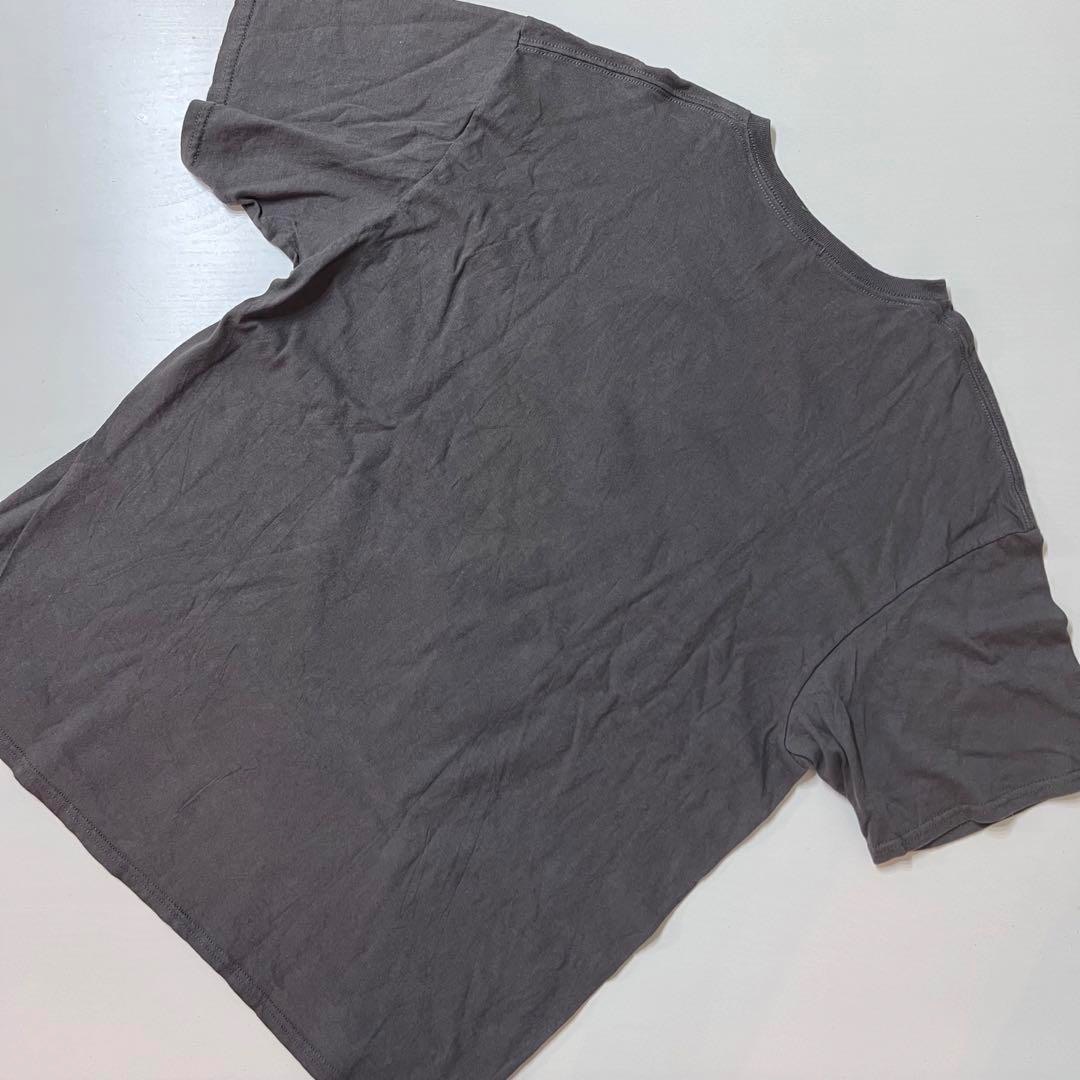 レゴ スター・ウォーズ(レゴスターウォーズ)のスターウォーズ　ダースベイダー　サンタ　Tシャツ グレー　XLサイズ　古着 メンズのトップス(Tシャツ/カットソー(半袖/袖なし))の商品写真