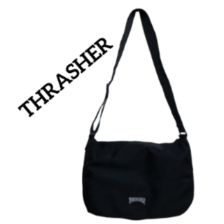 THRASHER - THRASHERスラッシャー 大容量 ショルダー メッセンジャー 斜め掛けバック