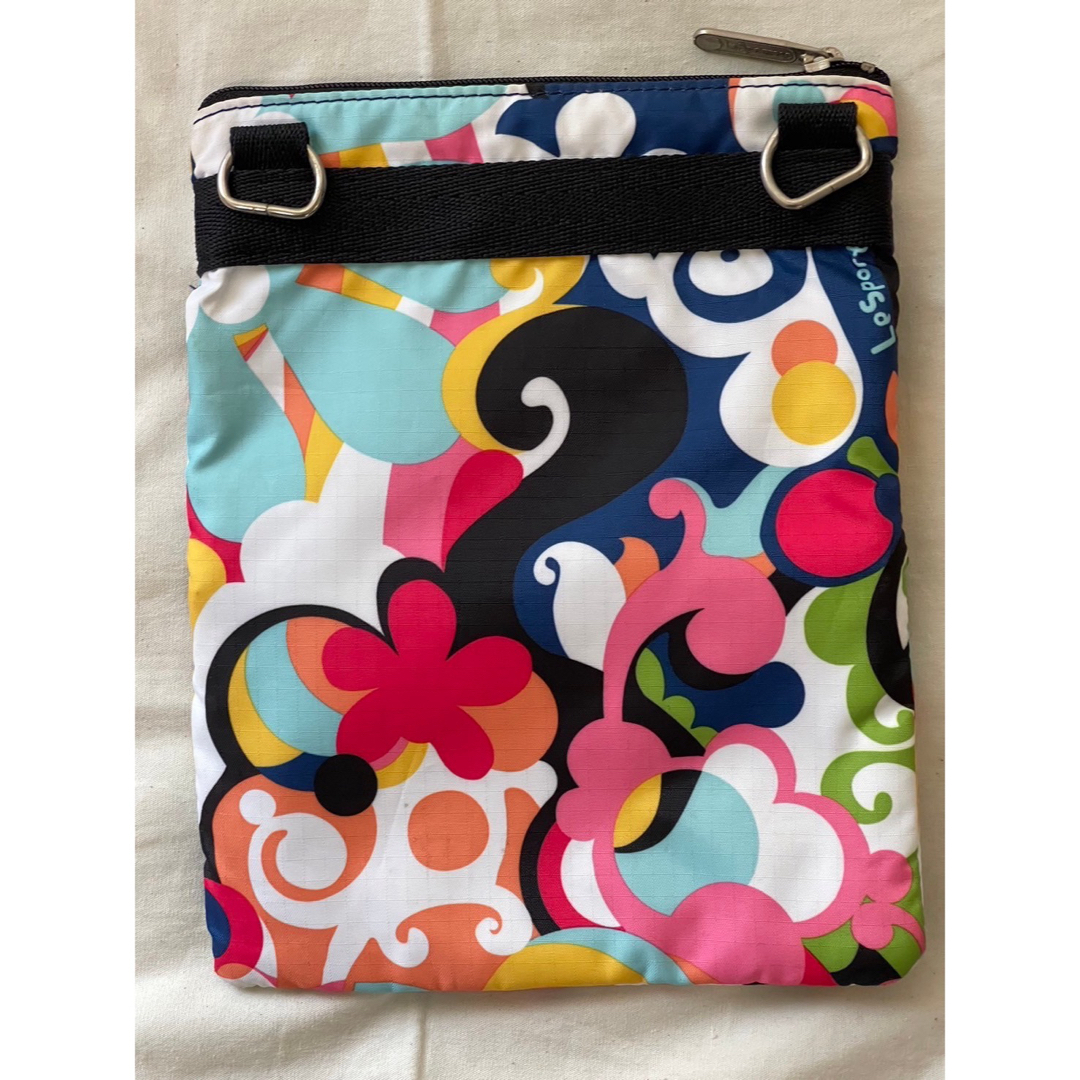 LeSportsac(レスポートサック)のレスポートサック　3zip ショルダーバッグ  LESPORTSAC レディースのファッション小物(ポーチ)の商品写真