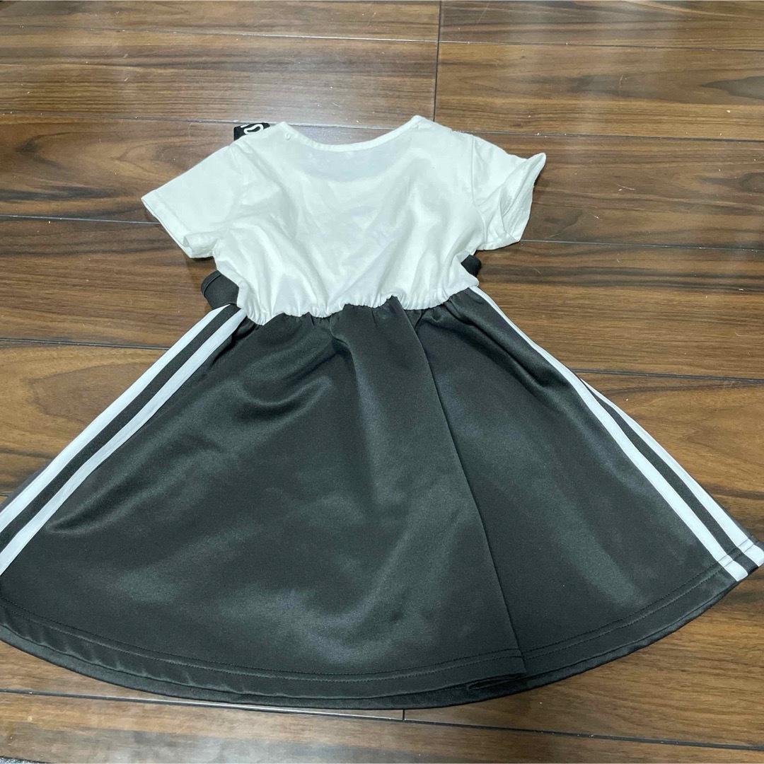 キッズ　ワンピース キッズ/ベビー/マタニティのキッズ服女の子用(90cm~)(ワンピース)の商品写真