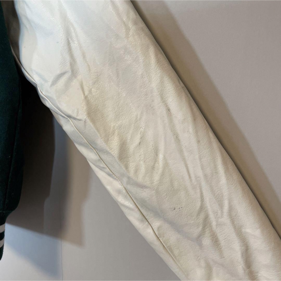 FUBU(フブ)の【ビッグ刺繍ロゴ、スタジャン】FUBU 人気グリーン古着　ヒップホップ90s緑 メンズのジャケット/アウター(スタジャン)の商品写真