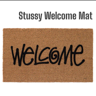 STUSSY - 値下げコメント可能！stussyラグマット カーペット 玄関マット ステューシー