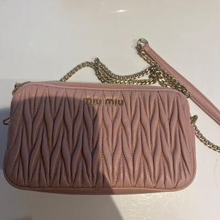 miumiu - miumiu ショルダーバッグ マテラッセ ピンク