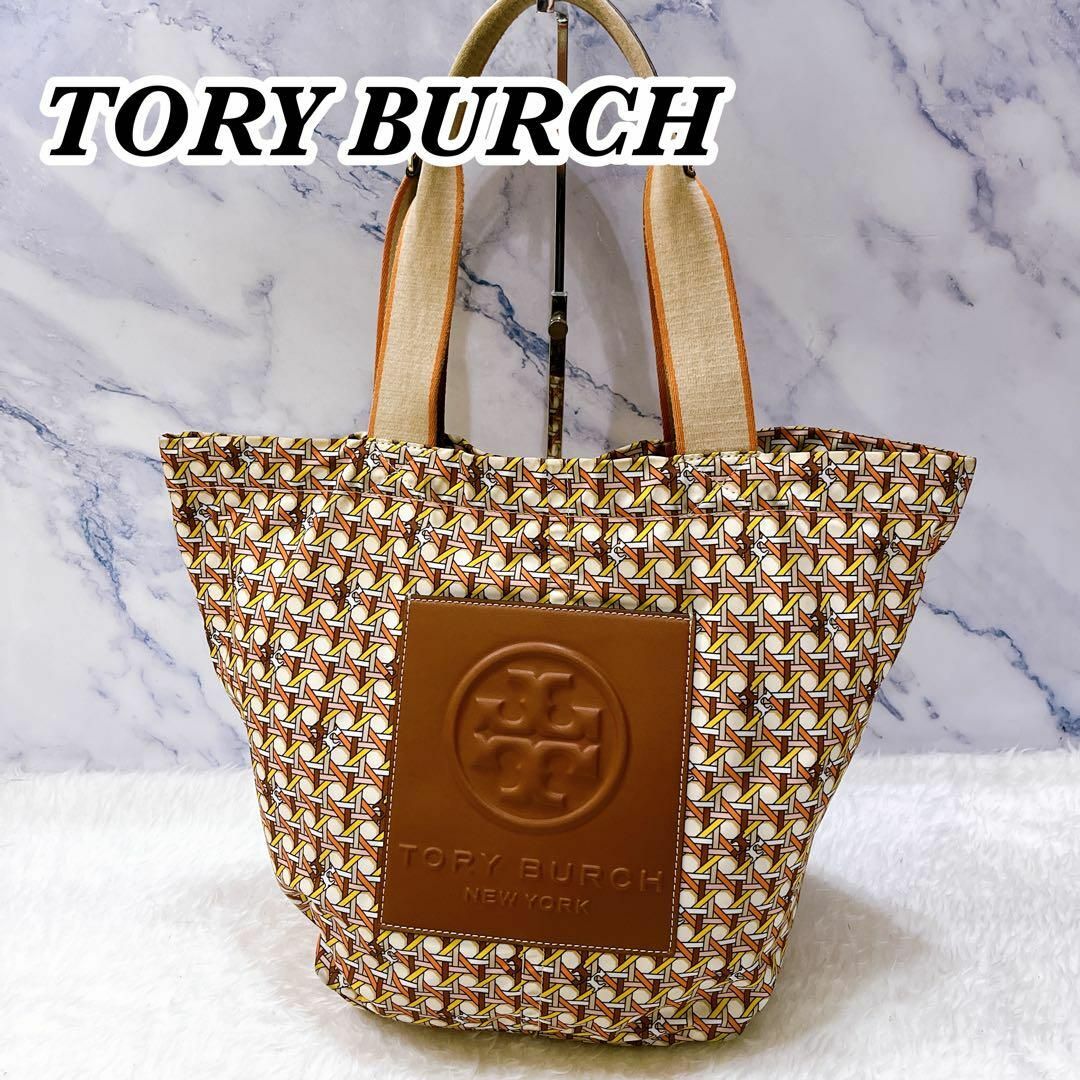 Tory Burch(トリーバーチ)のトリーバーチ　トートバッグ　総柄　デカロゴ　大容量　レザー　ナイロン レディースのバッグ(トートバッグ)の商品写真