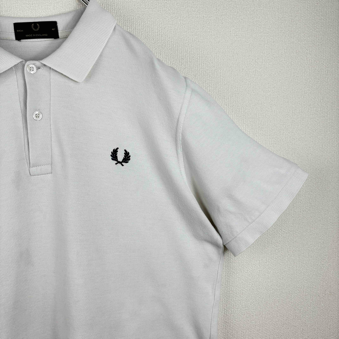 FRED PERRY(フレッドペリー)のフレッドペリー　ポロシャツ　半袖　イングランド製　M3 白紺　40 L 古着 メンズのトップス(ポロシャツ)の商品写真