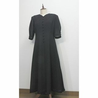 黒のワンピース　夏用の喪服　9号サイズ(礼服/喪服)