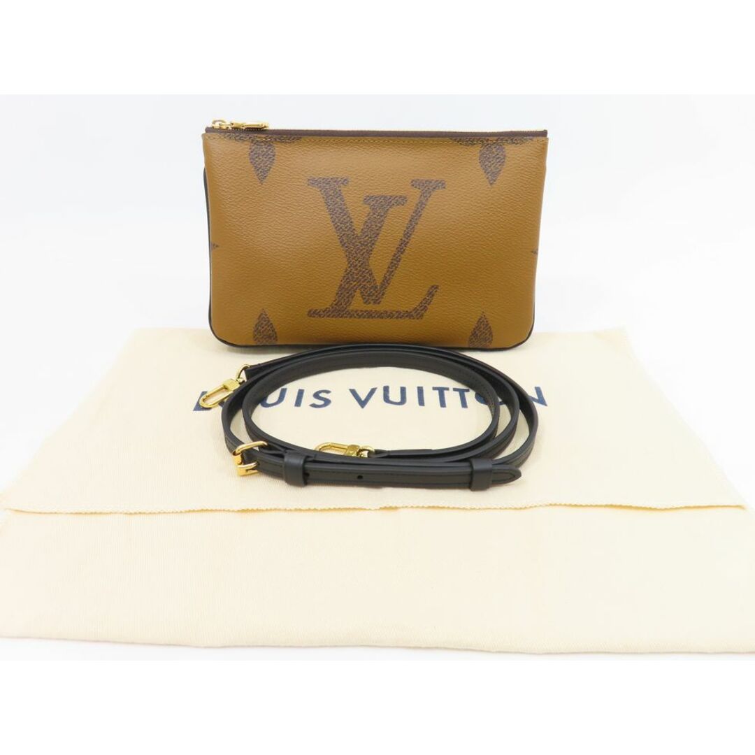 LOUIS VUITTON(ルイヴィトン)の【新着】ルイ・ヴィトン M69203 モノグラム・ジャイアント リバース モノグラム ポシェット･ドゥーブル ジップ ショルダーバッグ 【池袋店】【中古】 レディースのバッグ(メッセンジャーバッグ)の商品写真