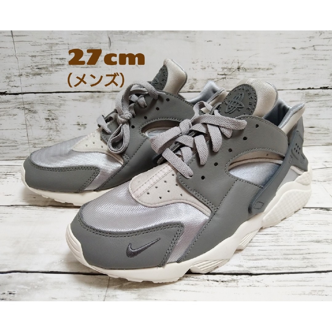 NIKE(ナイキ)のNIKE ナイキ　AIR HUARACHE　27cm（メンズ） メンズの靴/シューズ(スニーカー)の商品写真