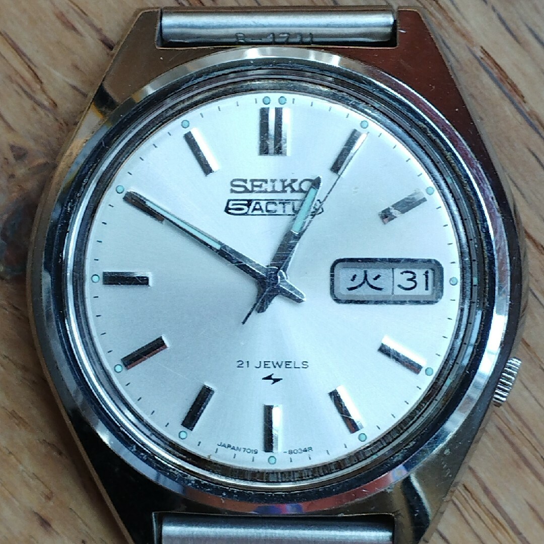 SEIKO(セイコー)のAE46　セイコー・５アクタス　オートマチック　自動巻　動作良好　曜日・日付つき メンズの時計(腕時計(アナログ))の商品写真