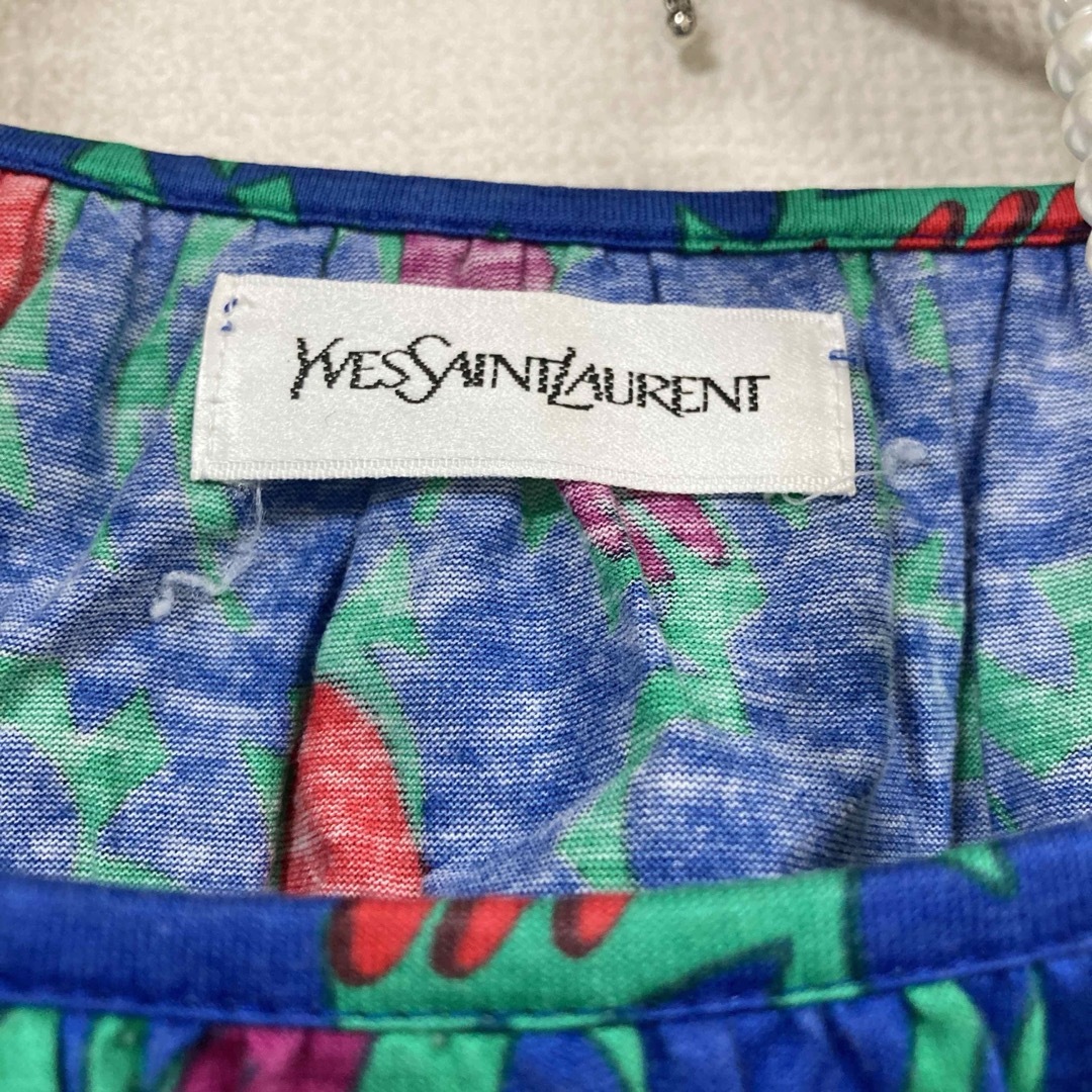 Yves Saint Laurent(イヴサンローラン)の極上品 YVESSAINT LAURENT イヴサンローラン トップス 半袖 レディースのトップス(カットソー(半袖/袖なし))の商品写真