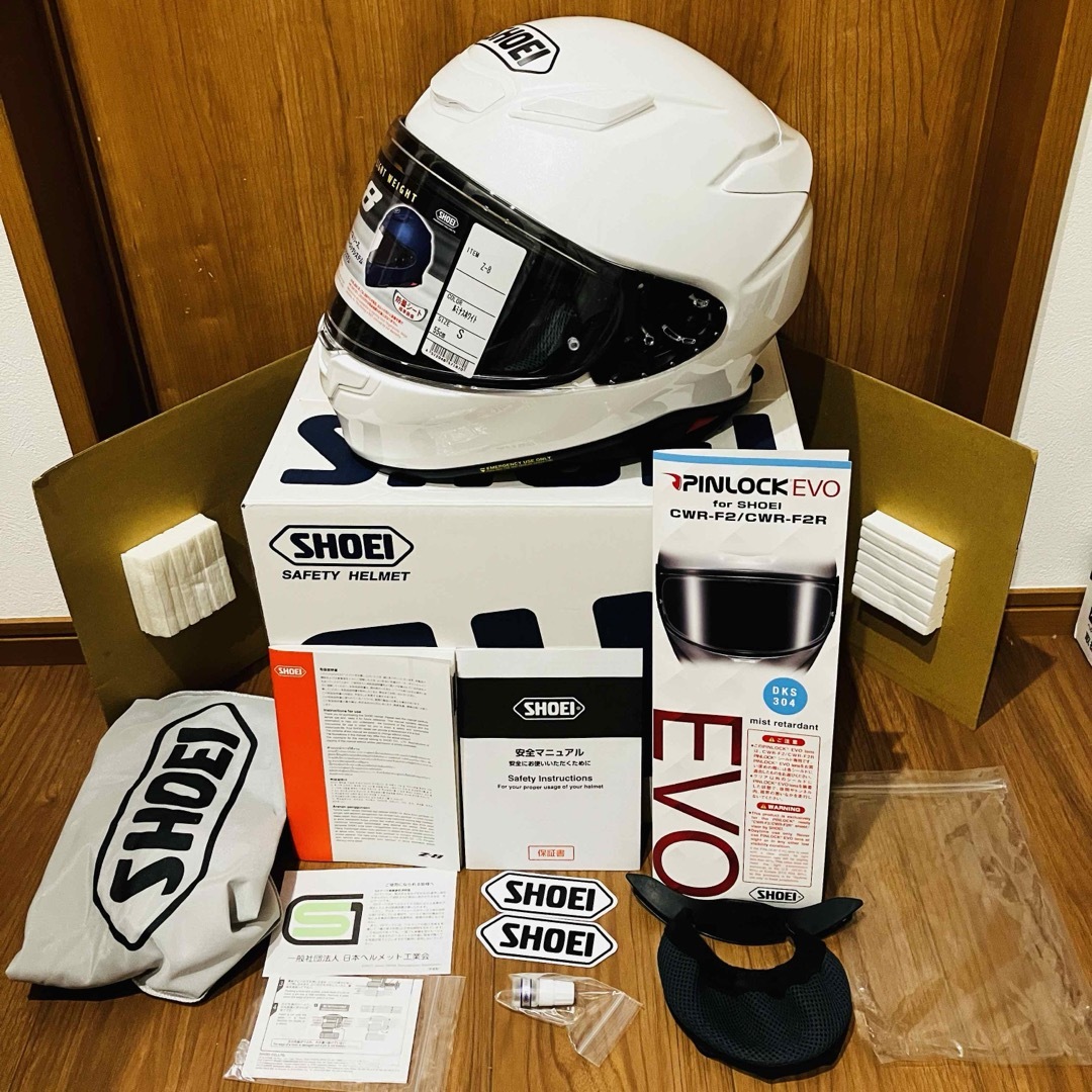 SHOEI(ショウエイ)の未使用に近い 無傷の美品 SHOEI Z-8 付属品全て有り 自動車/バイクのバイク(ヘルメット/シールド)の商品写真