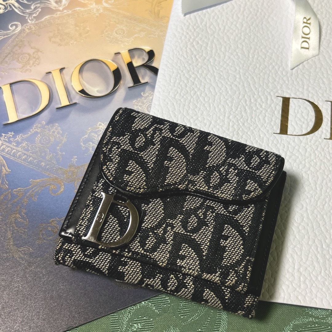 Christian Dior(クリスチャンディオール)のChristian Dior  D金具 チャーム付き オブリーク  三折り財布 レディースのファッション小物(財布)の商品写真