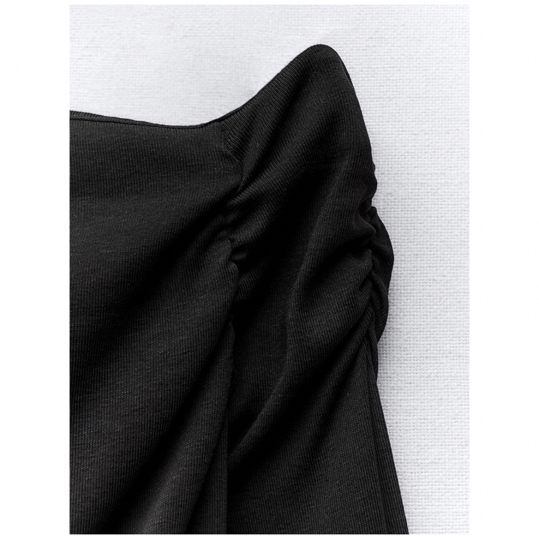 ZARA(ザラ)の【完売品】ZARA ギャザーTシャツ　黒　Lサイズ　新品未使用タグつき メンズのトップス(Tシャツ/カットソー(半袖/袖なし))の商品写真