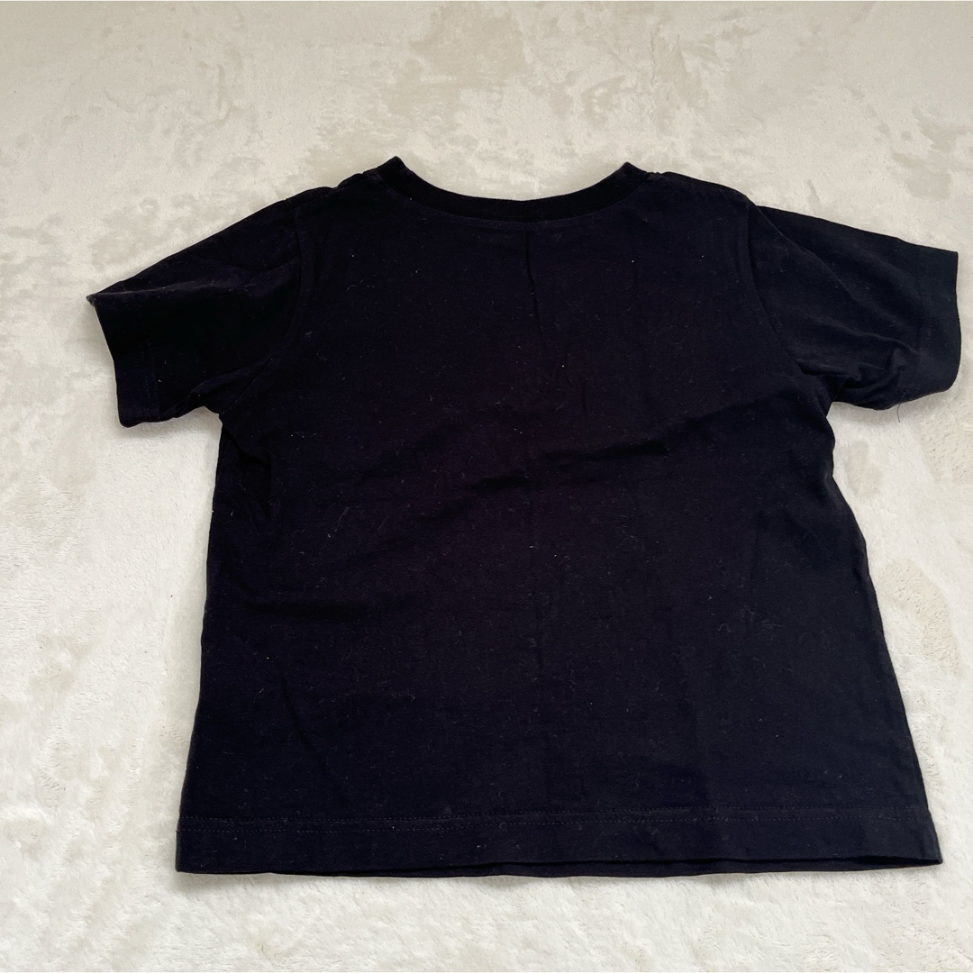 UNIQLO(ユニクロ)のユニクロ　Tシャツ　鬼滅の刃　120 キッズ/ベビー/マタニティのキッズ服男の子用(90cm~)(Tシャツ/カットソー)の商品写真