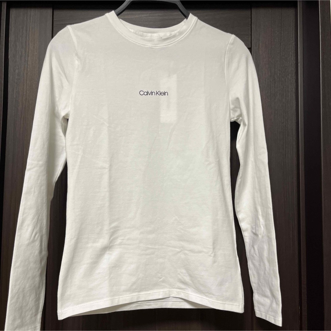 Calvin Klein(カルバンクライン)のカルバンクラインTシャツ　S レディースのトップス(Tシャツ(長袖/七分))の商品写真