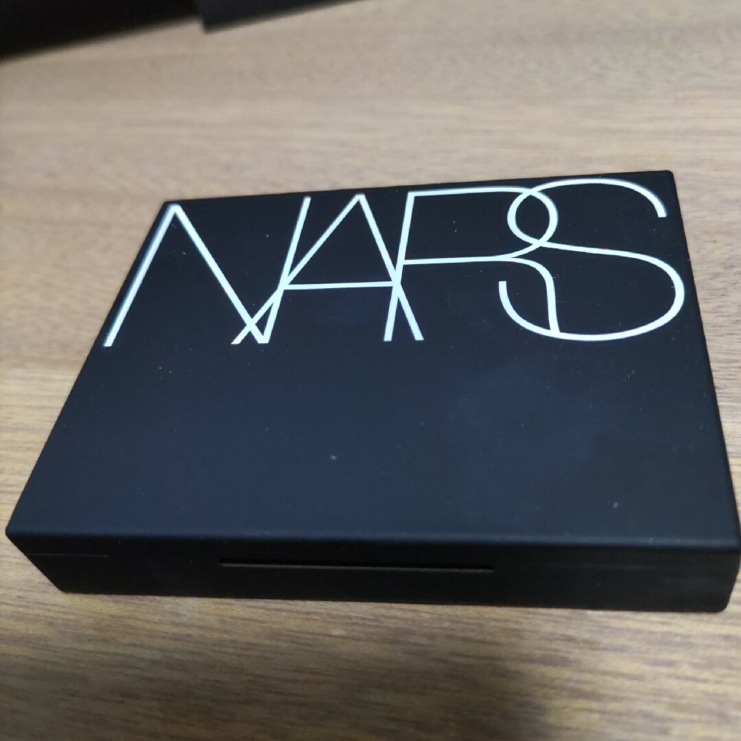 NARS(ナーズ)のNARS　ライトリフレクティングプリズマティックパウダー コスメ/美容のベースメイク/化粧品(フェイスパウダー)の商品写真